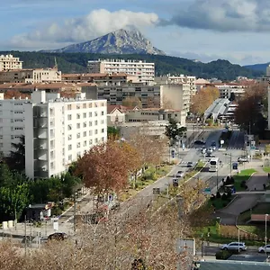 Bel De 42 M2 , 1 , Climatisé. , Aix-en-Provence France